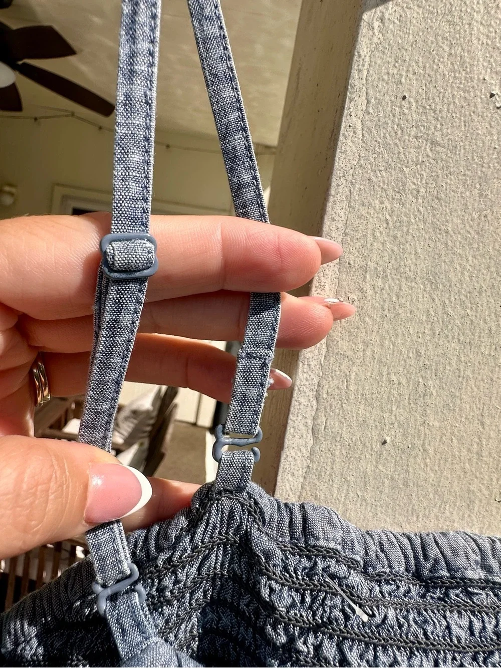 GAP Blue Smocked Linen Blend Maxi Dress Size L | Adjustable Straps | Cottagecore - Picture 3 of 4